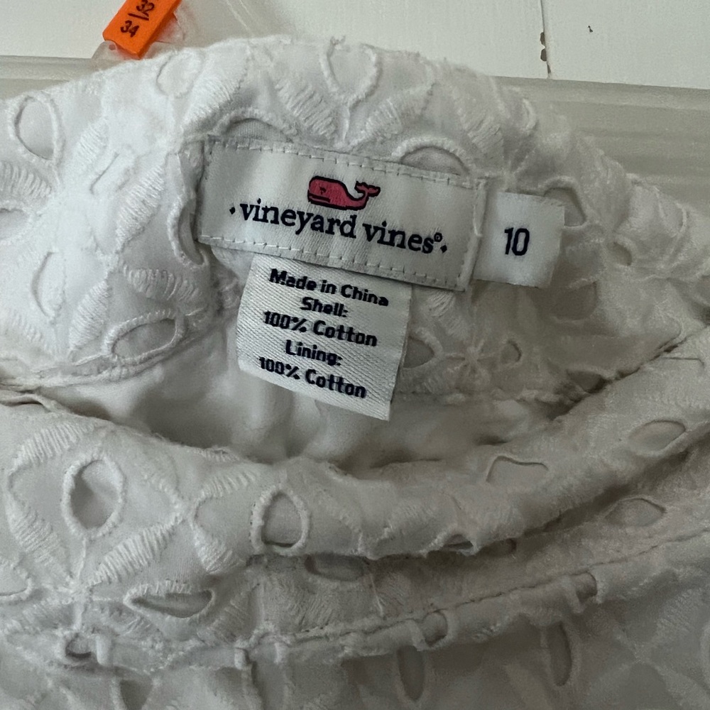vineyard Vines Size 10 eyelet skirt